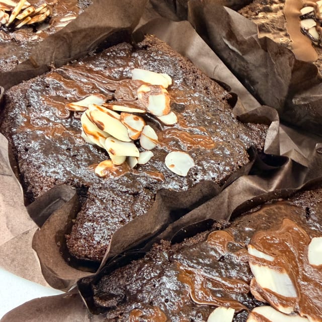 Brownie Plain.