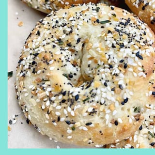 Toasted Bagel (Has Dairy) DOES NOT INCLUDE CREAM CHEESE !!!!!!!