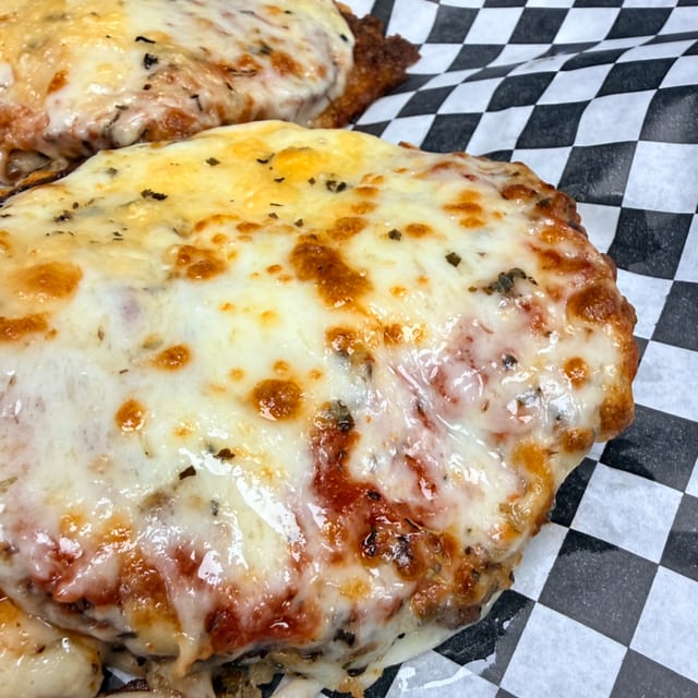 Pizza Bagel (Has Dairy).
